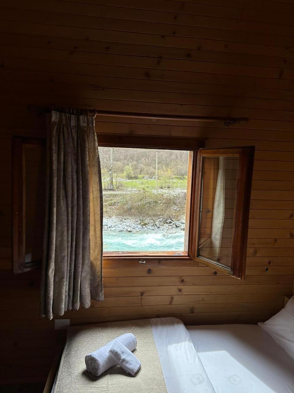 Valbona Relax Hotel Bagian luar foto